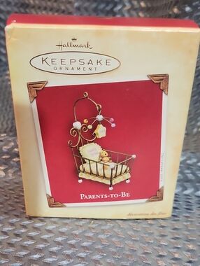 Hallmark Parents-to-Be Christmas Ornament